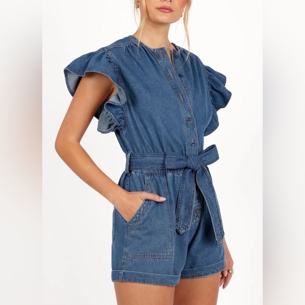 NEW Mable Women’s Mia Denim Shorts Tie-Waist Button-Down Romper Size L
